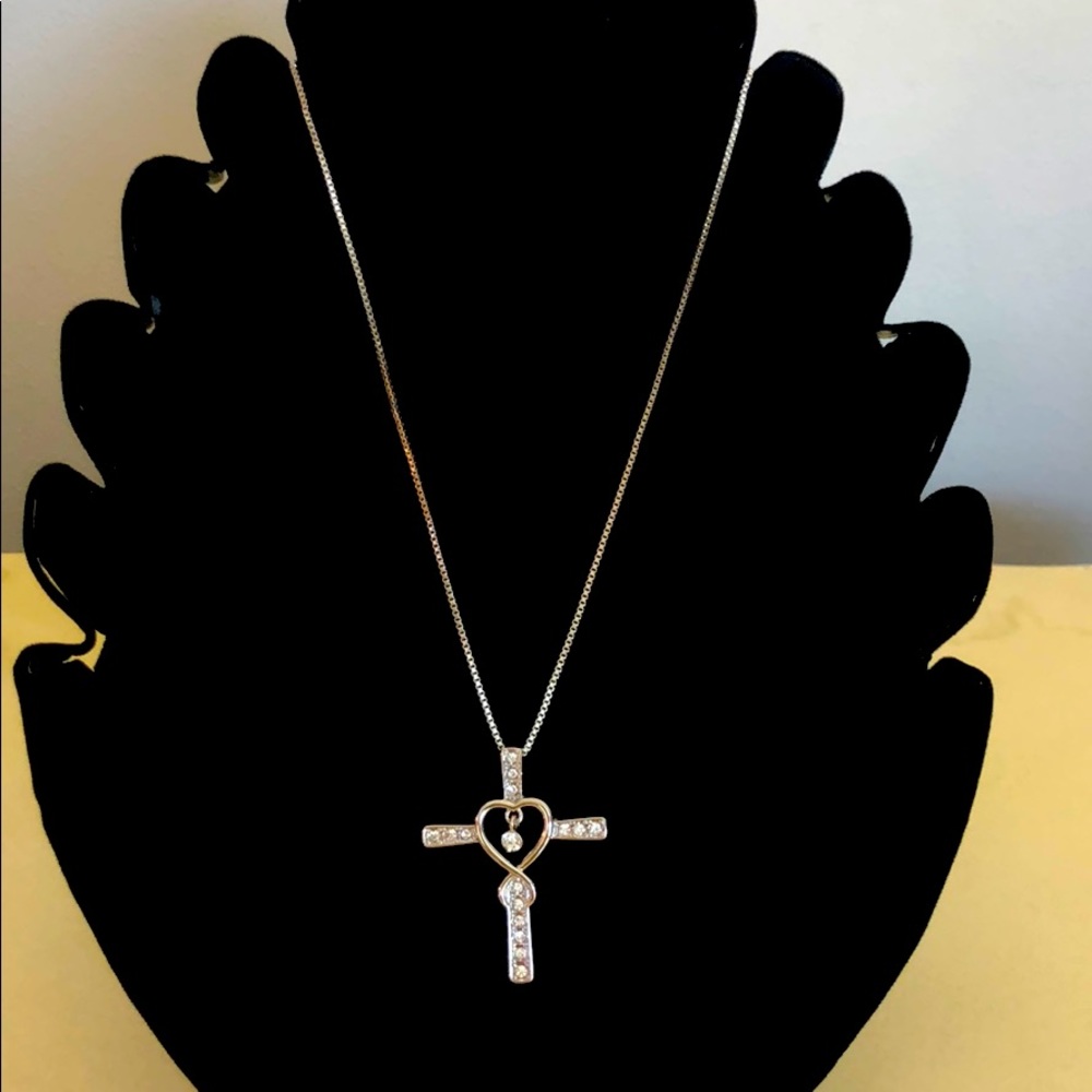 Silver tone cross necklace chain